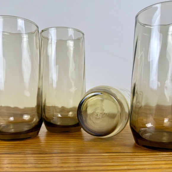Vintage Libbey Smoked Glass Tumblers – Set of 4 | Mid-Century Modern Barware - Picture 3 of 15